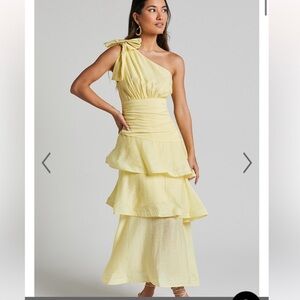 NWT Showpo One-Shoulder Yellow Dress